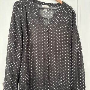 Ann Taylor LOFT Blouse – Size Medium – Gray & White Sheer Polka Dot – Lightweigh